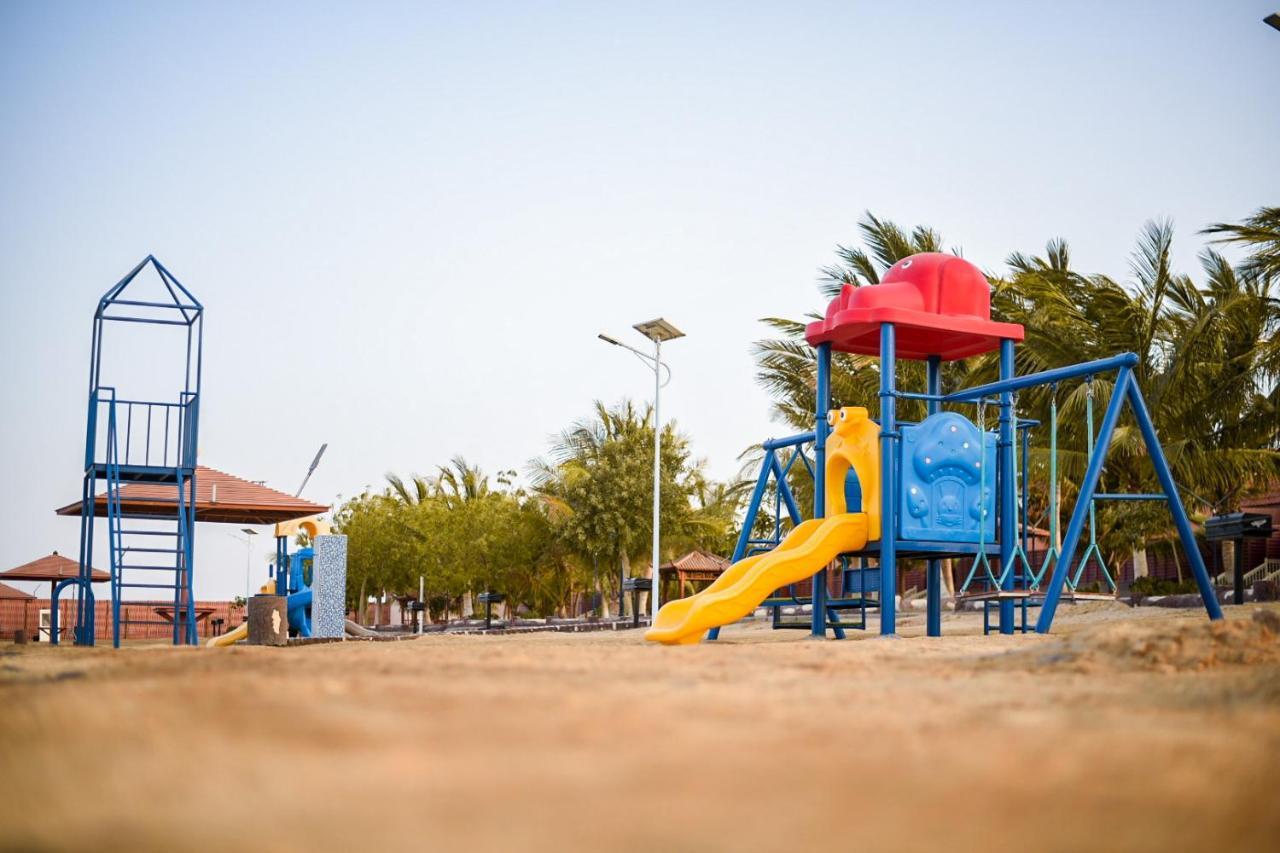 Hotel & Resort Golden Marina Yanbu Esterno foto
