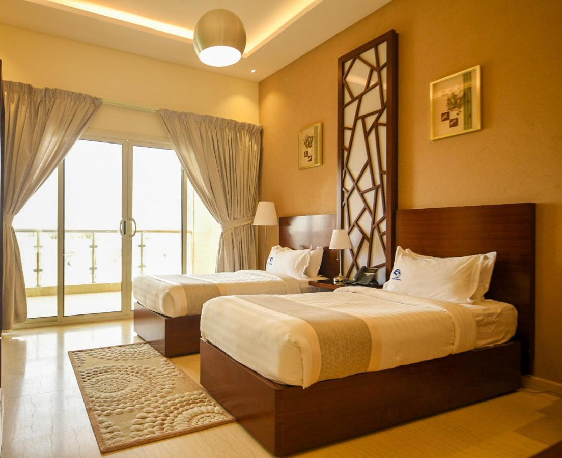 Hotel & Resort Golden Marina Yanbu Esterno foto