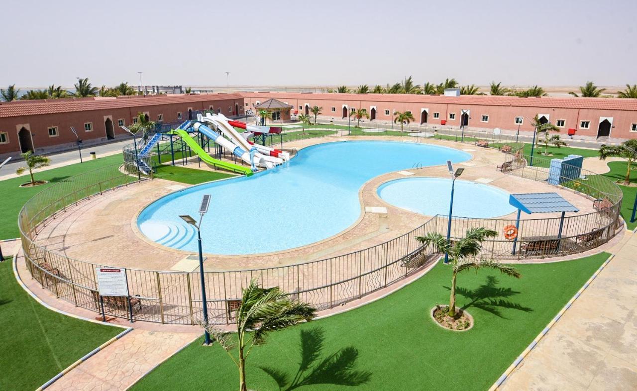 Hotel & Resort Golden Marina Yanbu Esterno foto