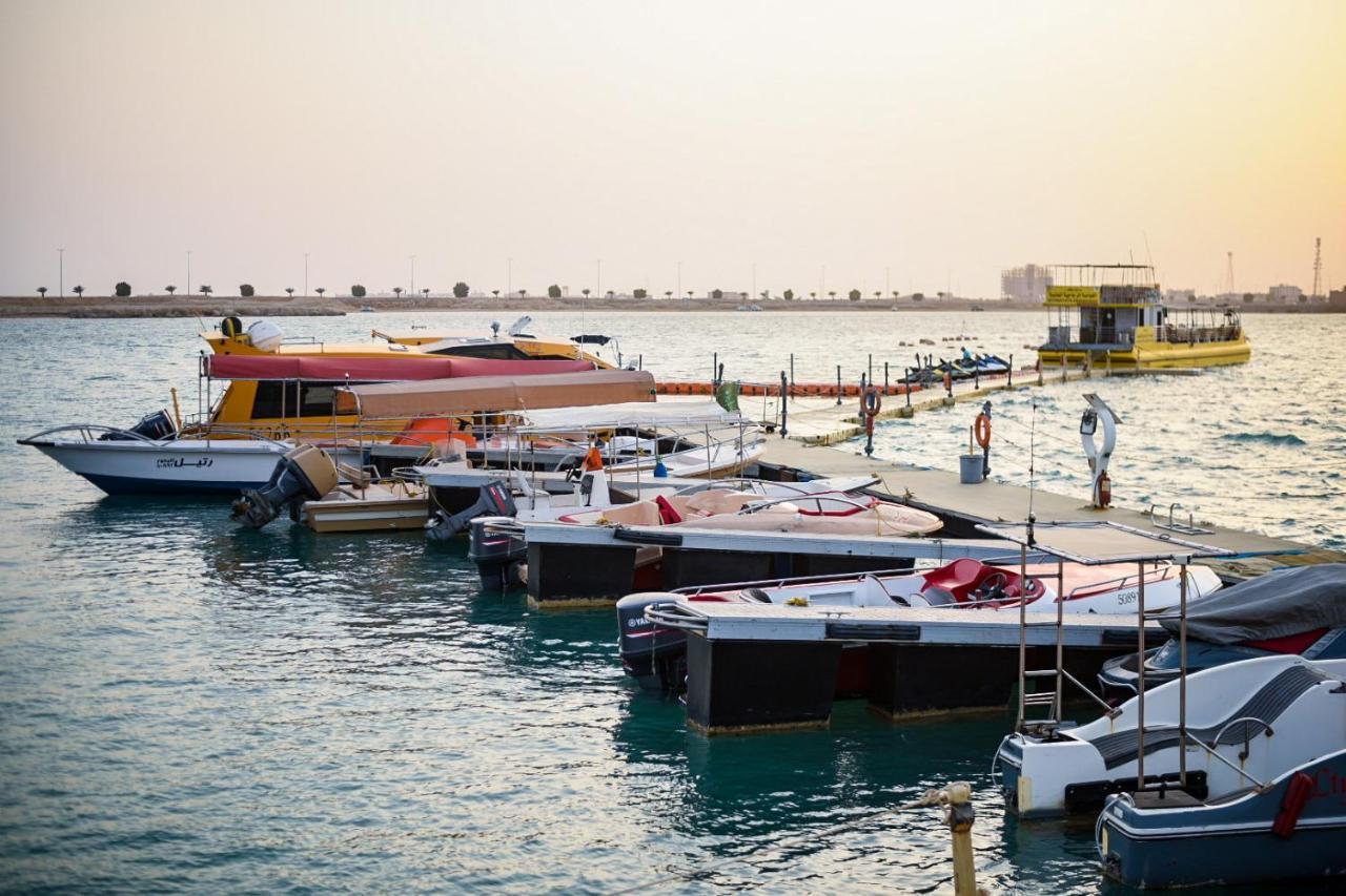 Hotel & Resort Golden Marina Yanbu Esterno foto