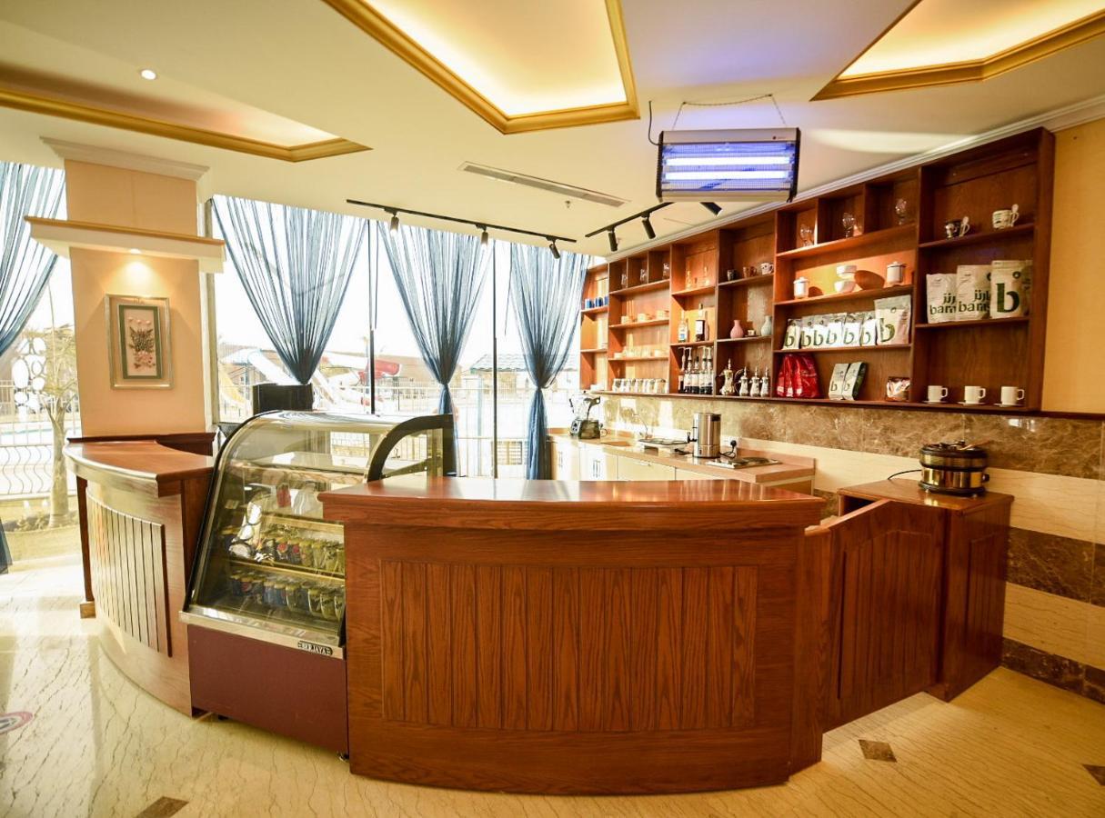 Hotel & Resort Golden Marina Yanbu Esterno foto