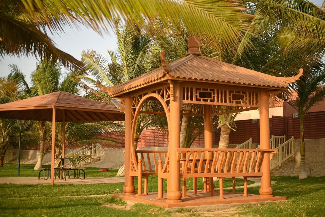 Hotel & Resort Golden Marina Yanbu Esterno foto